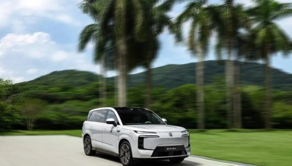 易启胜 30万左右油电SUV有哪些选择 它们优缺点有哪些